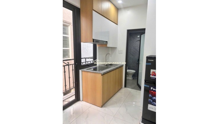 Nhà Phú Đô, Mỹ Đình, lô góc, 44m2 mặt tiền 4.6m 7 phòng khép kín 8,6 tỷ